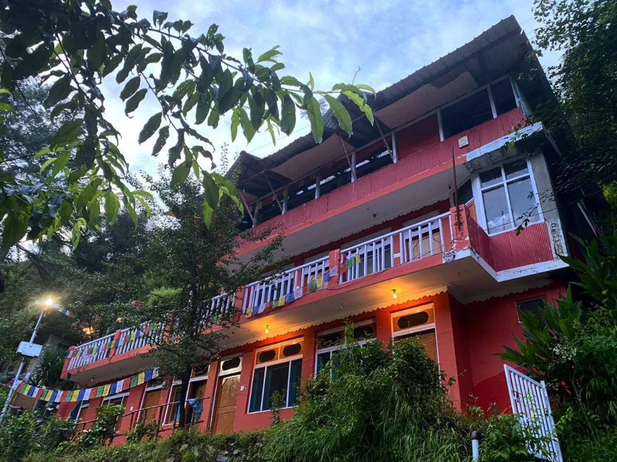 Rudrani Stays Jibhi 外观 照片
