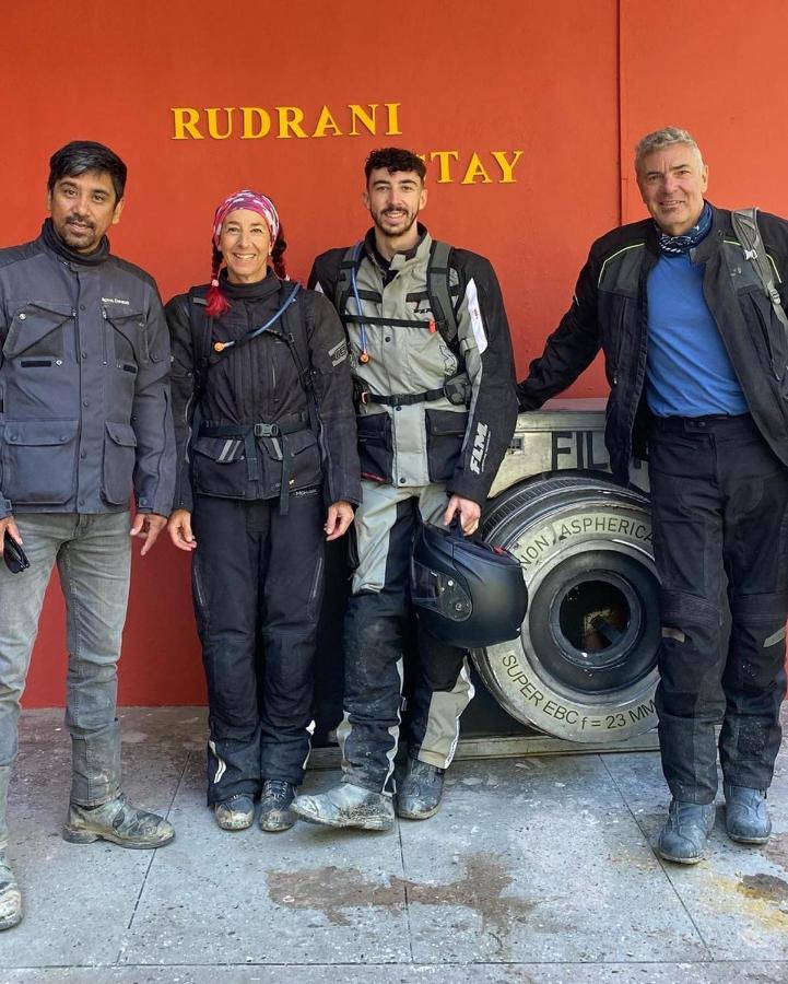 Rudrani Stays Jibhi 外观 照片