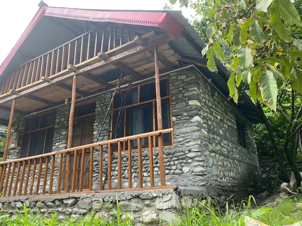 Rudrani Stays Jibhi 外观 照片